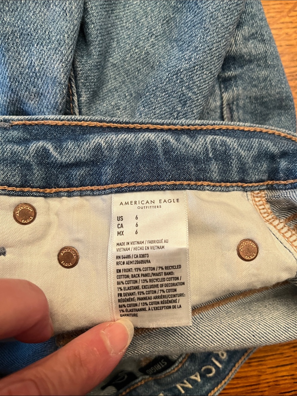 AMERICAN EAGLE Denim Shorts, size 6 - 2 pair - Picture 10 of 10